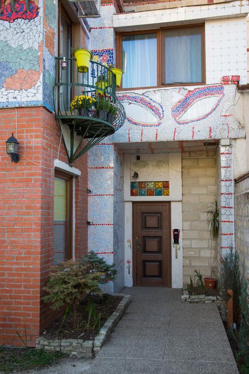 Silvia'S Apartment Voluntari Buitenkant foto